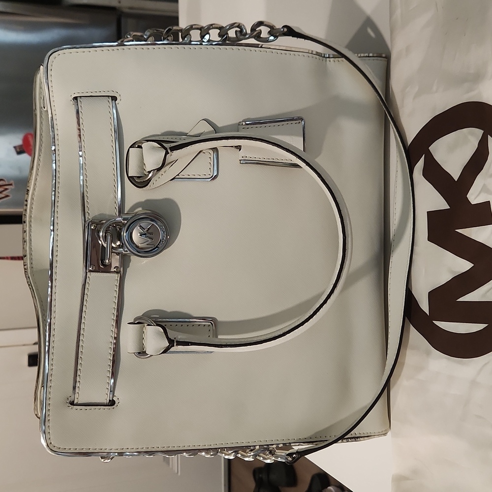 🤍MICHAEL KORS HAMILTON - Picture 3 of 13